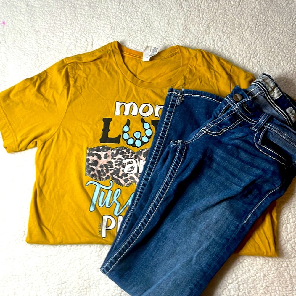 BKE Stella Jeans and cute tee